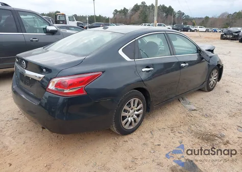 2015 Nissan Altima 2.5/2.5 S/2.5 Sl/2.5 Sv z USA, uszkodzony, nr VIN 1N4AL3AP1FN384249